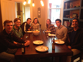 Image of the Molecular Ecology lab at dinner in 2015